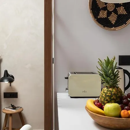 Nomas Lifestyle Living-Private Parking Apartment Chania (Crete)