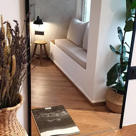 Apartment Nomas Lifestyle Living-Private Parking