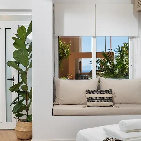 Nomas Lifestyle Living-Private Parking Apartment Chania (Crete)
