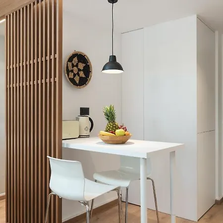 Nomas Lifestyle Living-Private Parking