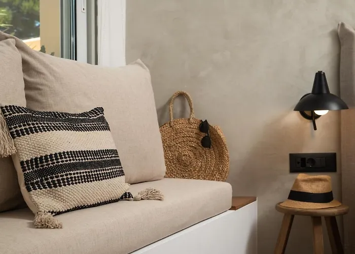 Nomas Lifestyle Living