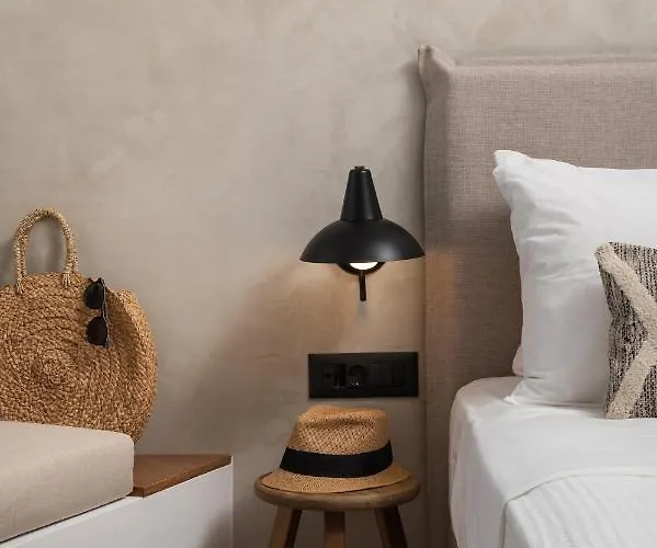 Nomas Lifestyle Living * Chania (Crete)