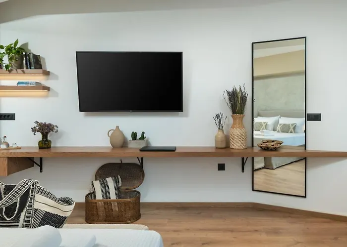 Nomas Lifestyle Living *